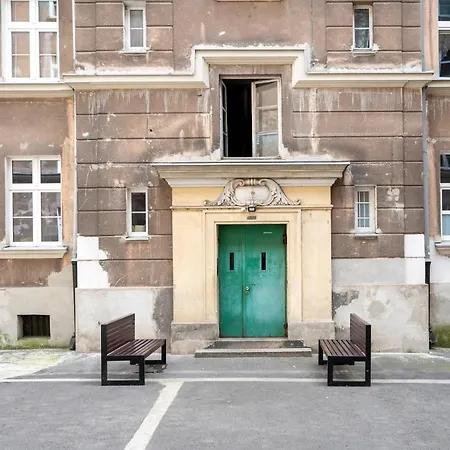 Metro Wilenski #1 By Bookinghost *